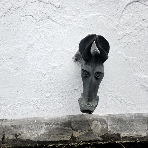 Horse fountain. Photo © Karethe Linaae